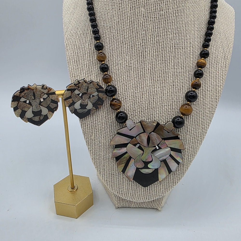 Majestic Lion Pendant Necklace and Earring Set